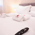 Matisse No23 - Luxury One Bedroom With Parking Apartment