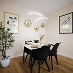 Matisse No23 - Luxury One Bedroom With Parking * Tirana