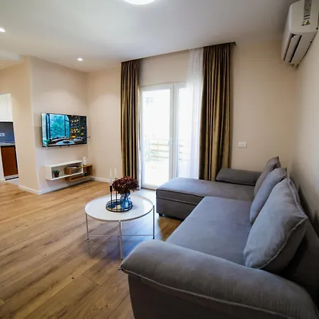 Matisse No23 - Luxury One Bedroom With Parking شقة