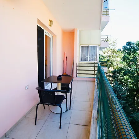 Matisse No23 - Luxury One Bedroom With Parking Апартаменты *