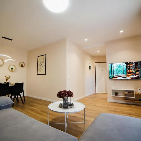 Matisse No23 - Luxury One Bedroom With Parking Апартаменты