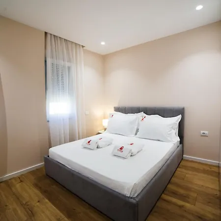 Matisse No23 - Luxury One Bedroom With Parking * Тирана