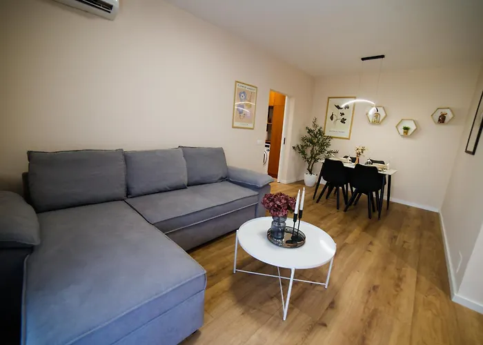 Matisse No23 - Luxury One Bedroom With Parking *