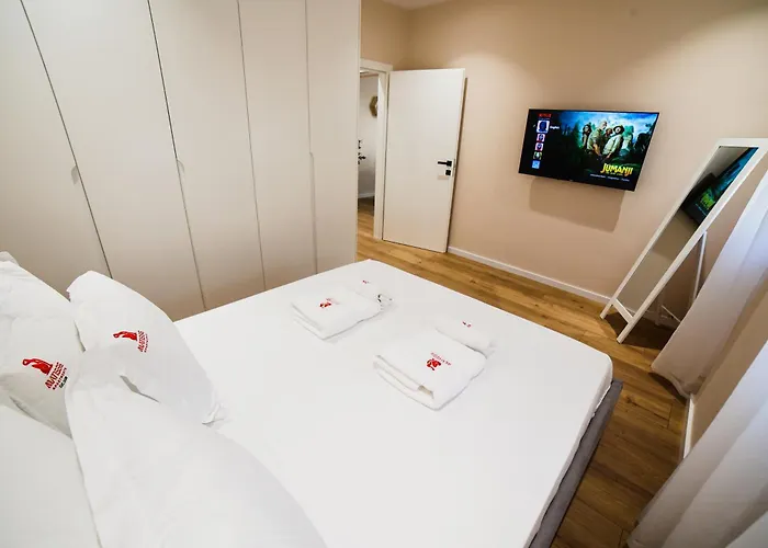 Matisse No23 - Luxury One Bedroom With Parking تيرانا