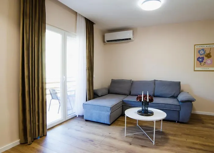 Matisse No23 - Luxury One Bedroom With Parking * تيرانا